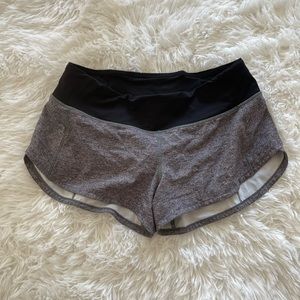 Lululemon Low Rise Speed Up Shorts 2.5”